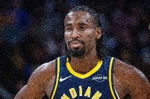 伤不起了!卡莱尔:内史密斯没伤得特别严重 但仍将缺席一段时间